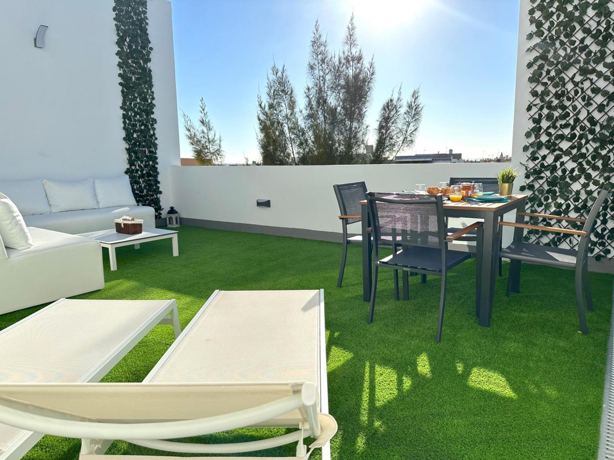 Suites Verano Azul Castillo del Romeral Exterior foto
